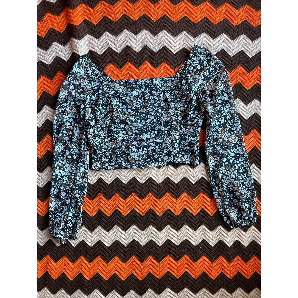 Lulus NWOT Black Floral Print Ruched Cropped Long Sleep Top sz XL